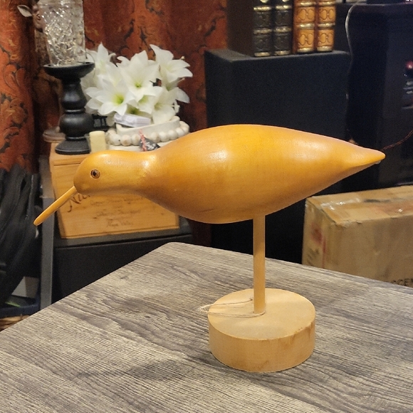 Folk Art Shorebird Hand Carved EUC